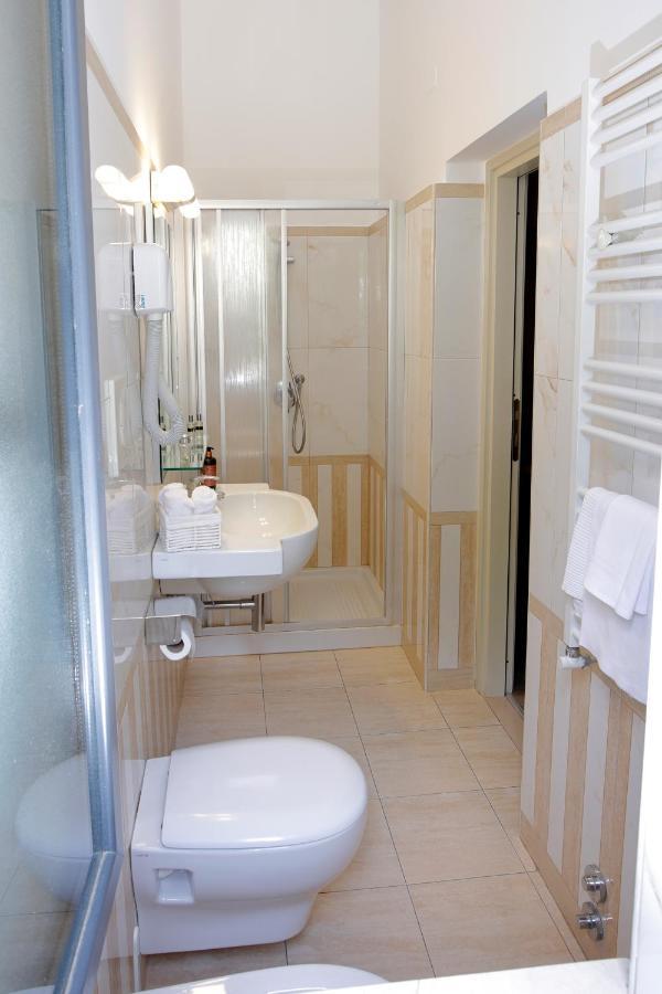 Hotel Sollievo San Giovanni Rotondo Dış mekan fotoğraf